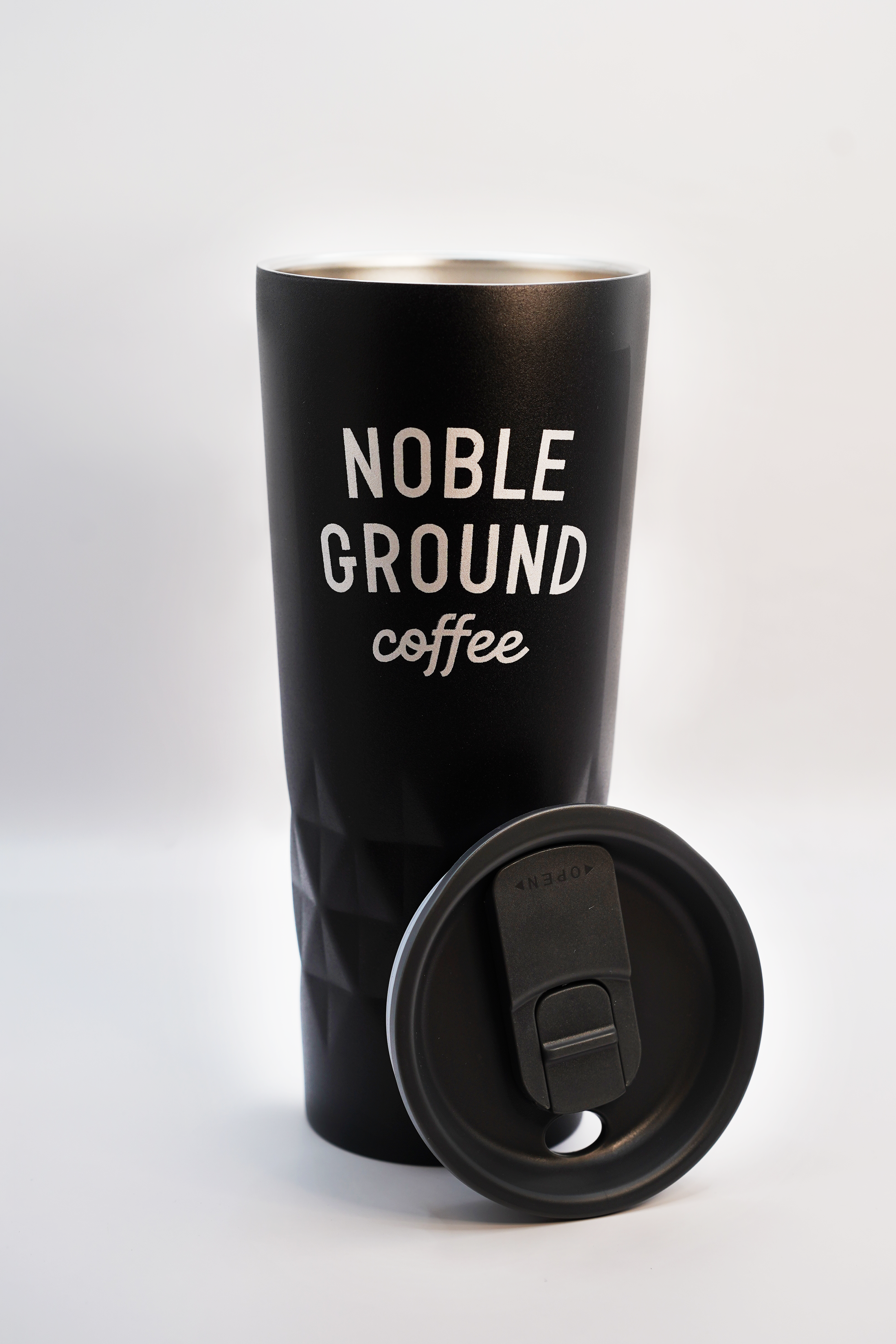 Noble Ground Coffee Black Tumbler with lid